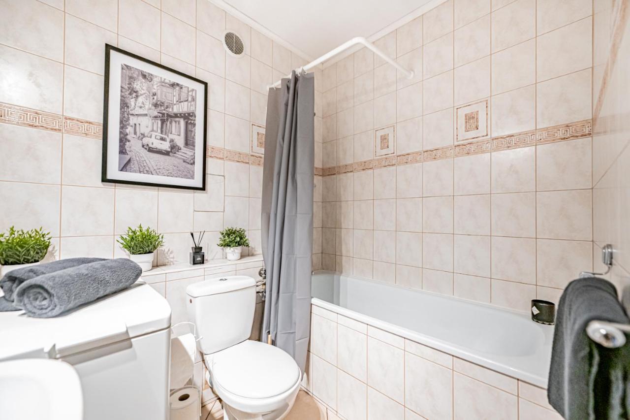 Niceone Apartment Number 7 - W Samym Centrum! Breslavia Esterno foto